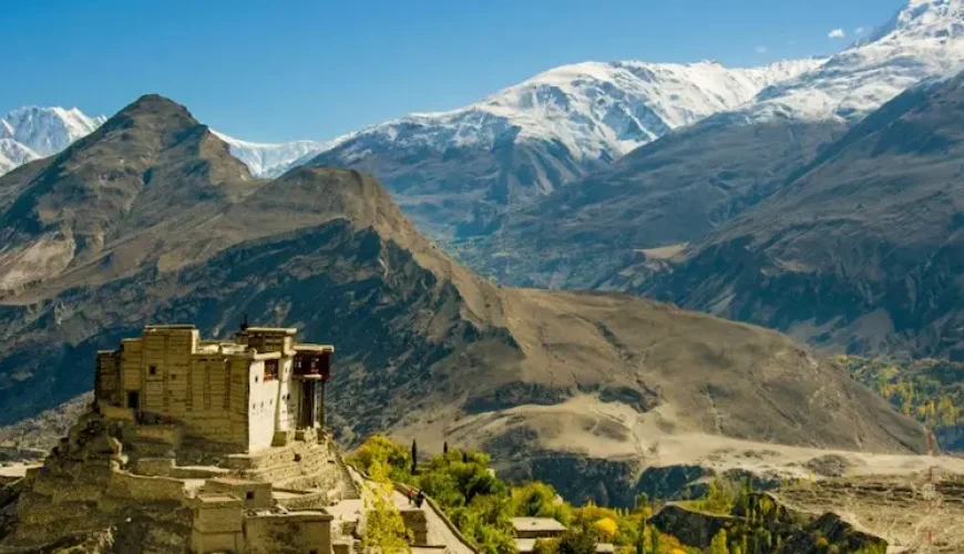 Hunza Valley Travel Guide