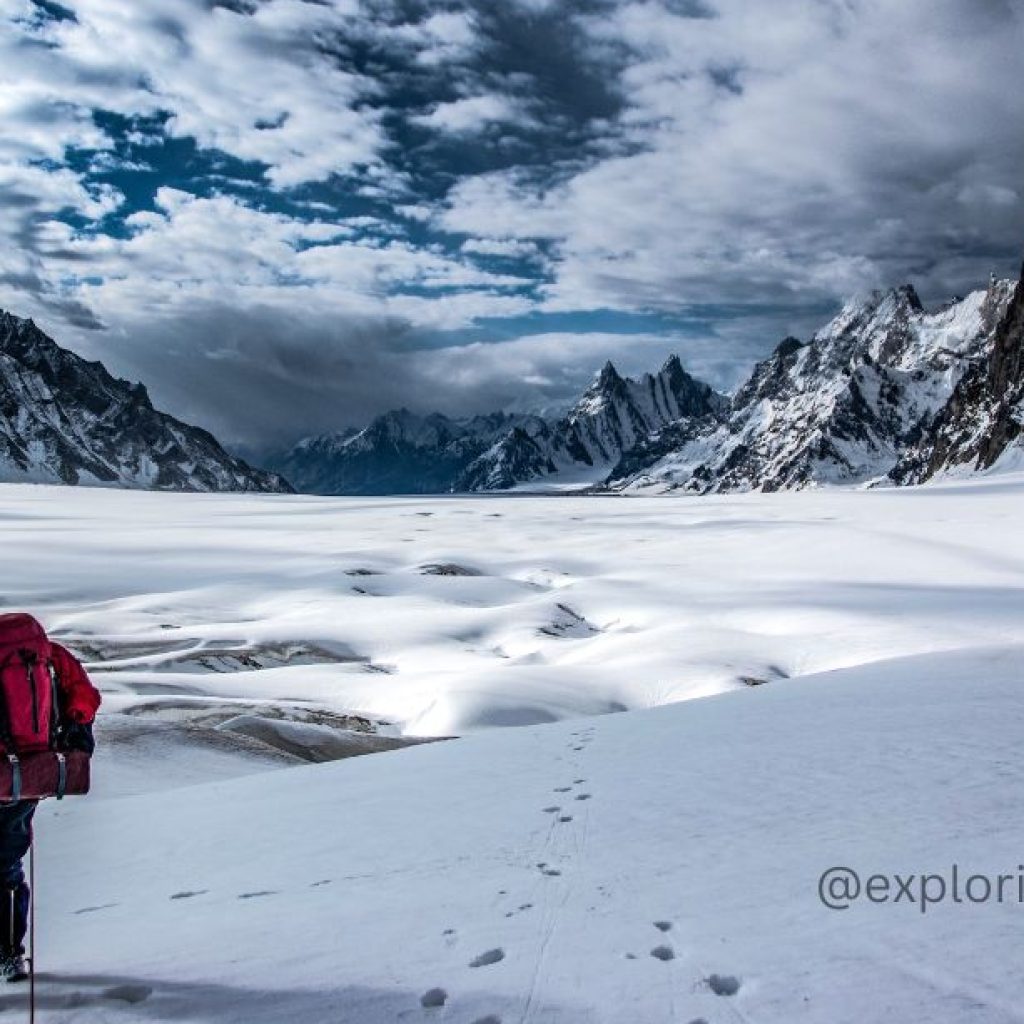 Snow Lake trek