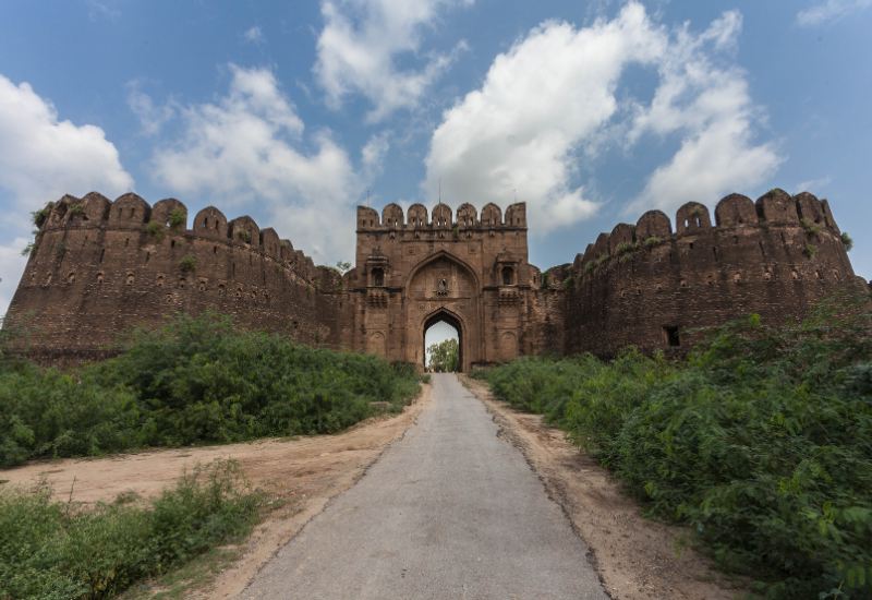 10:30 AM – Arrival at Rohtas Fort