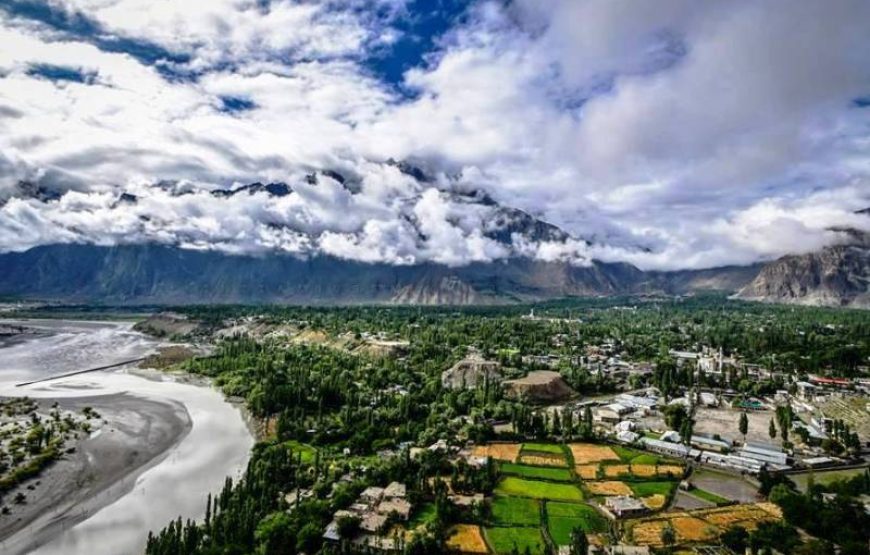 11 Days Complete Hunza & Skardu Trip From Lahore By Road