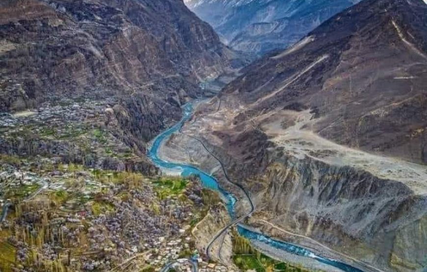 8 Days Hunza Tour From Karachi By Road