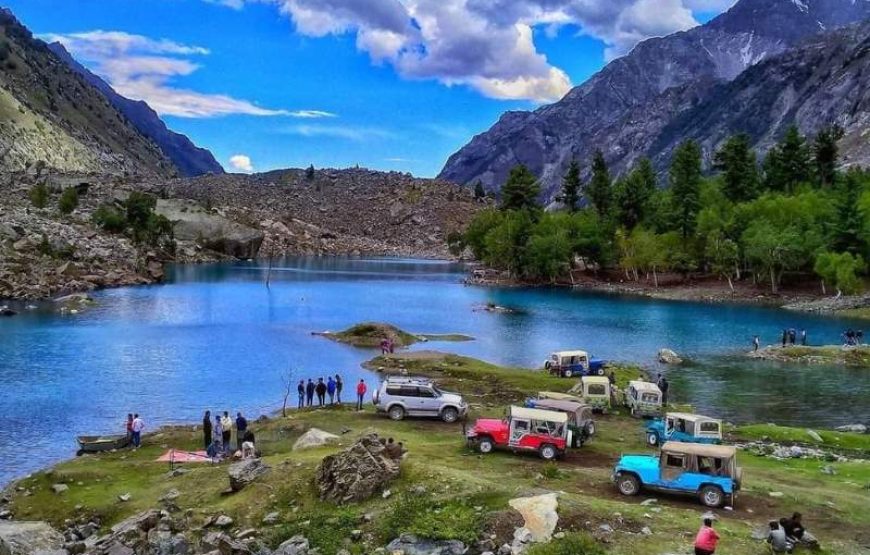 11 Days Complete Hunza & Skardu Trip From Lahore By Road