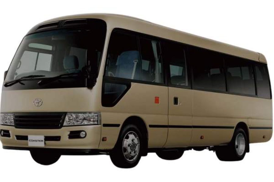 Toyota Coaster saloon 4C