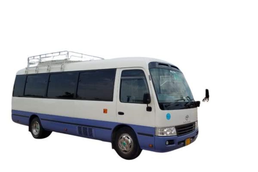 Toyota Coaster saloon 4C