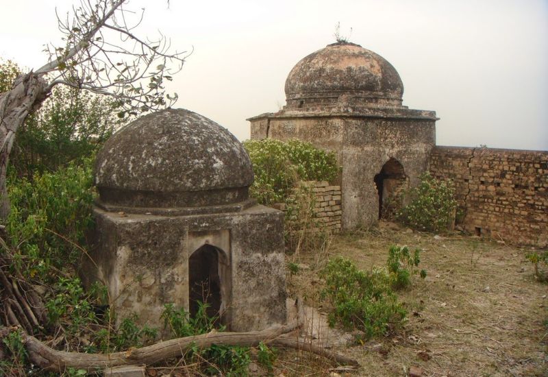 3:00 PM – Tilla Jogian Exploration