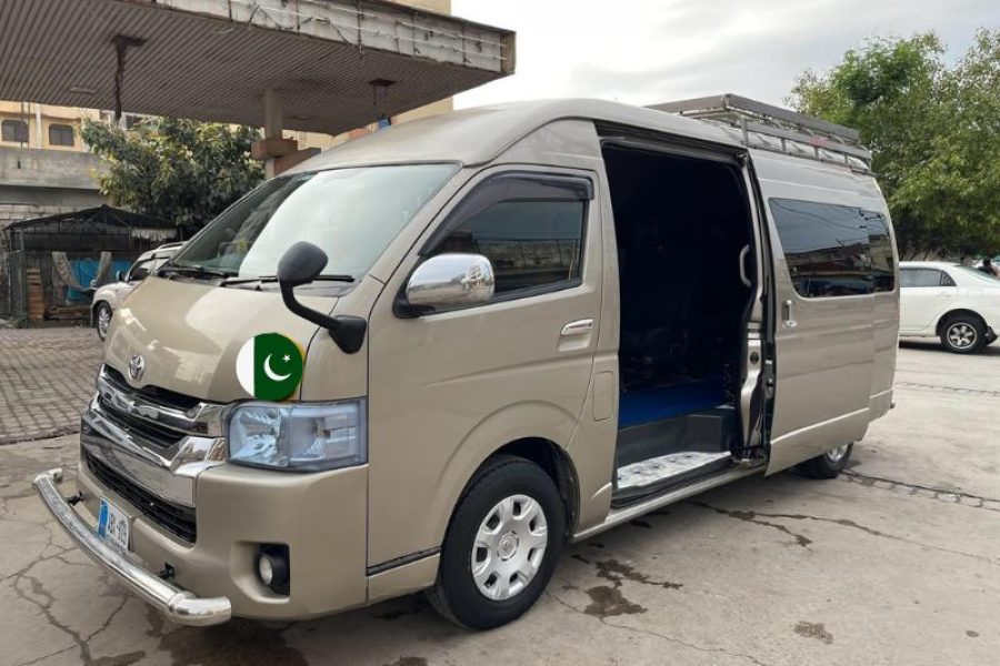 Hiace Grand Cabin