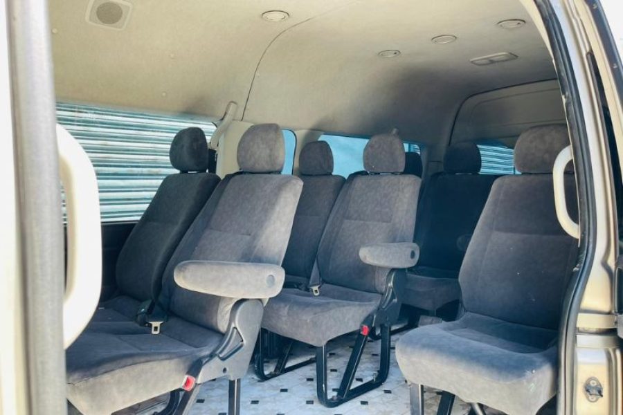 Hiace Grand Cabin
