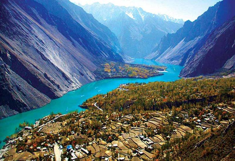 Know what is the Best Time To Visit Hunza