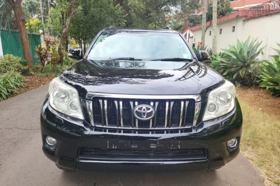 Land Cruiser Prado 2010 Model