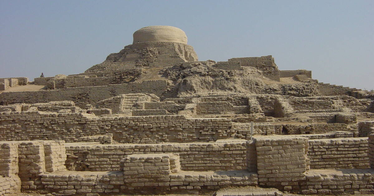  Historical Trails and Heritage Sites in Pakistan