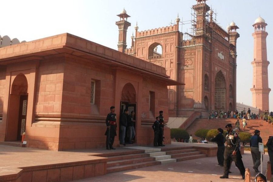 Lahore Full Day Sightseeing Guided Tour
